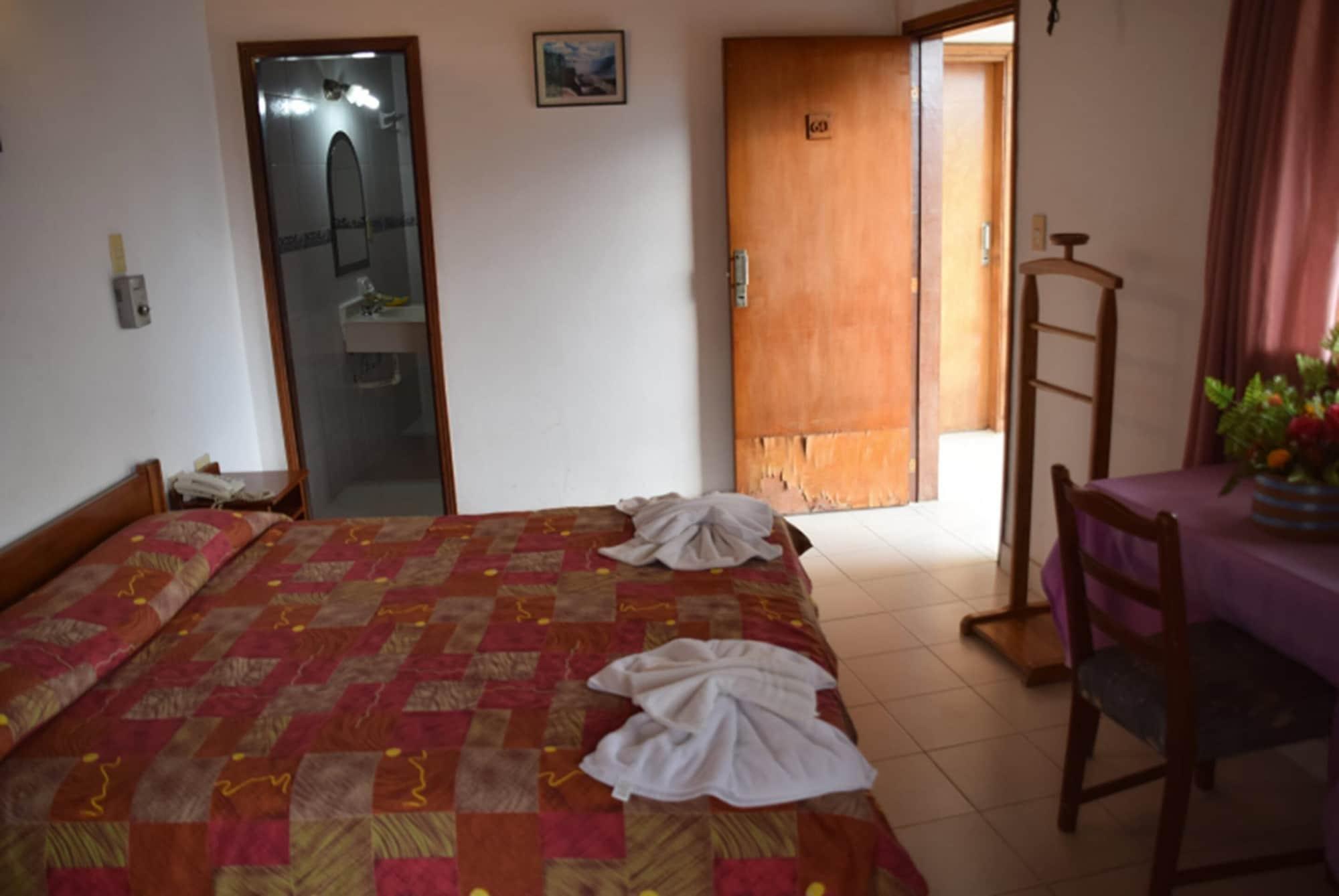 Hotel Palmas Del Sol Ασουνσιόν Εξωτερικό φωτογραφία